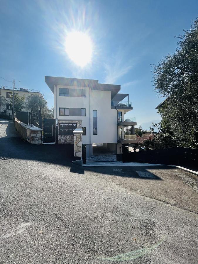 Ca' Romeo Apartment Malcesine Exterior photo